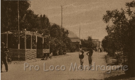 Piazza marechiaro 1955 59.jpg